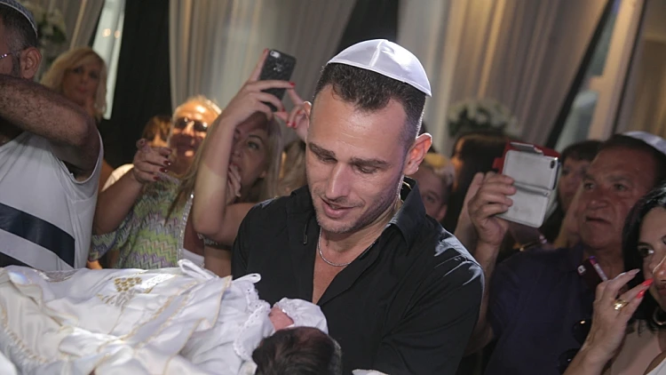 מושיק עפיה סנדק