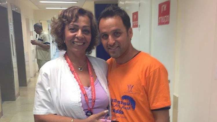 גילי מיילי עם ילדים חולי סרטן