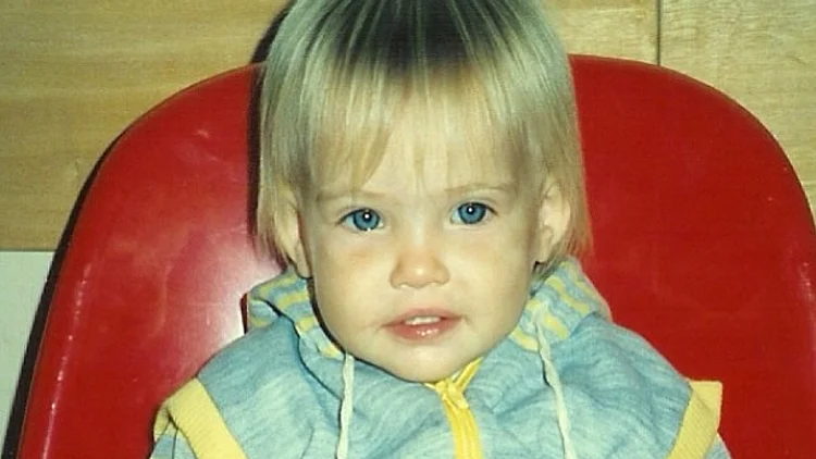 בר רפאלי בילדותה