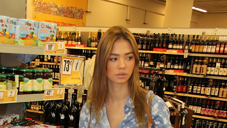 רוסלנה רודינה פוגשת נציגה של פמינה