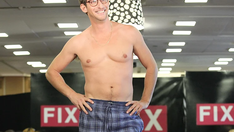 תצוגת אופנה fix