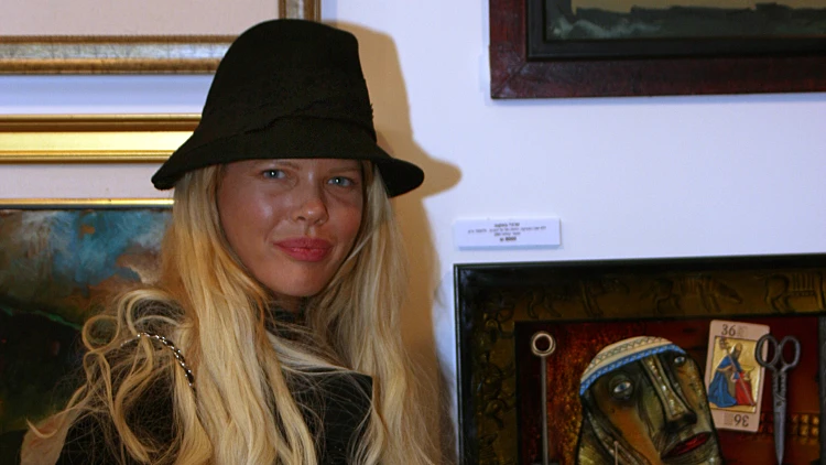 נטע-לי זלצרמן לוהטת מתמיד