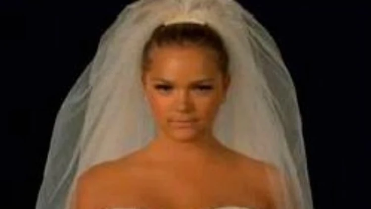 אסתי גינזבורג בתשדיר של רשת אפריל נגד הפרעות אכילה