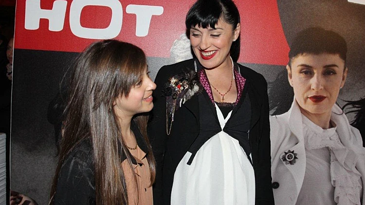 ננה שרייר ילדה בת שניה