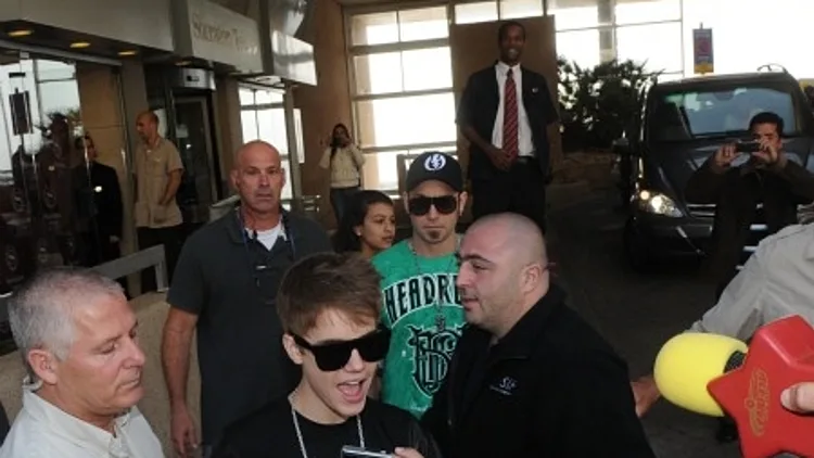 ג'סטין ביבר פפראצי