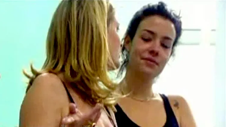 כשטריני וסוזנה פגשו את ויולטה