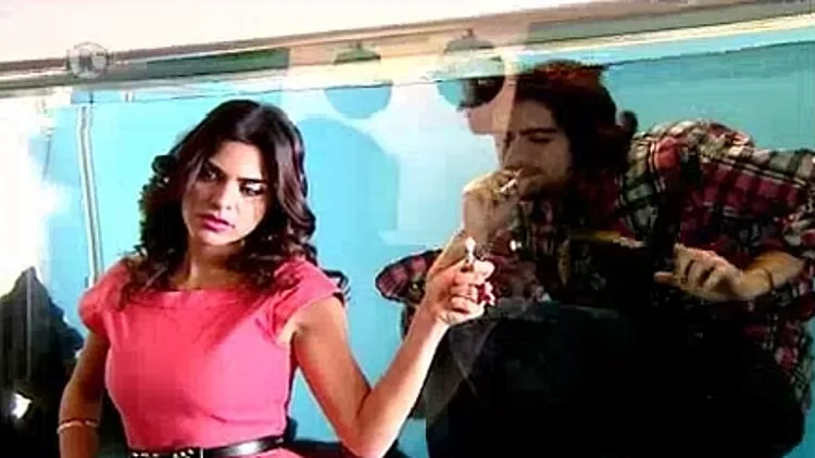 ג'קי ונופר בצילומים לשער "רייטינג"