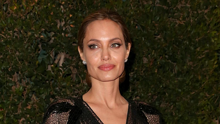 אנג'לינה ג'ולי