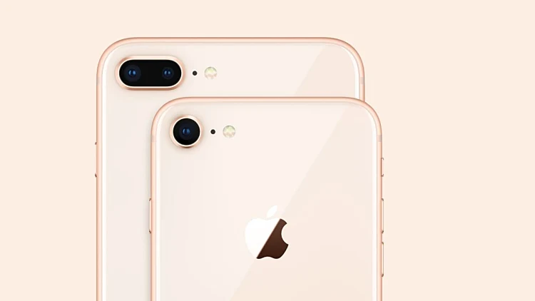 האייפון 8 והאייפון 8 פלוס