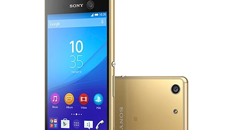 אקספריה M5: סוני חשפה סמארטפון ביניים עם יכולות של מכשיר דגל