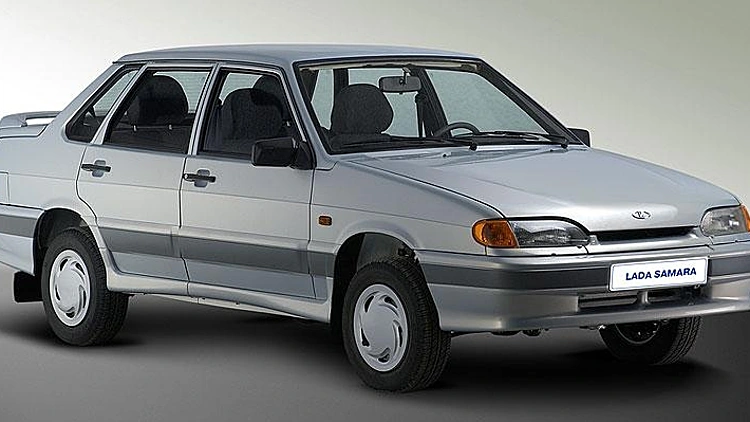 השוק הרוסי - בעלייה.