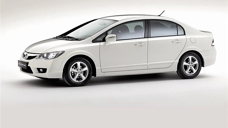 הונדה סיוויק.