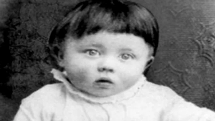 היטלר התינוק