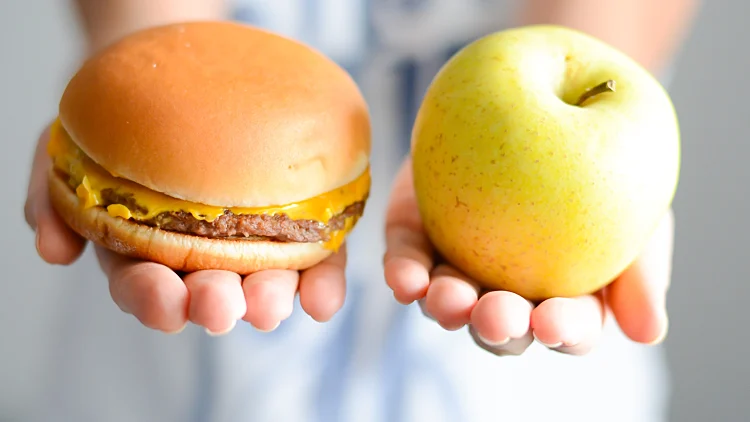 ג'אנק מול פירות