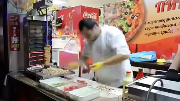 מוכר שווארמה