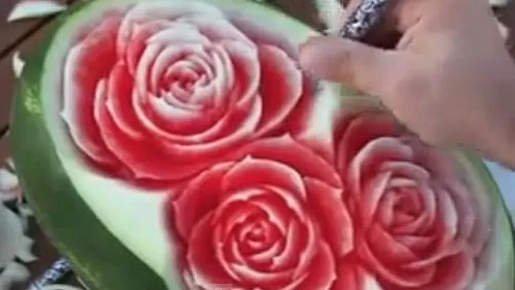 אמנות באבטיח