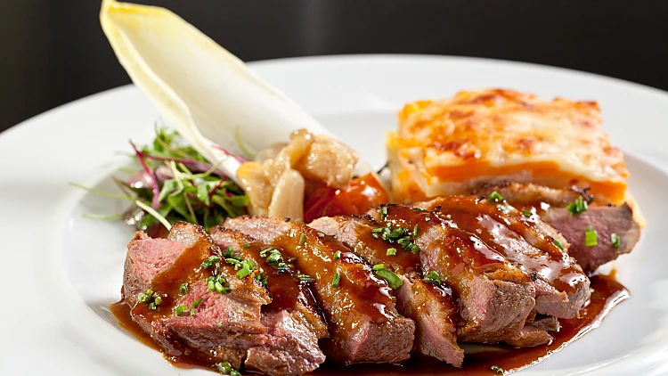 ברווז בהדרים