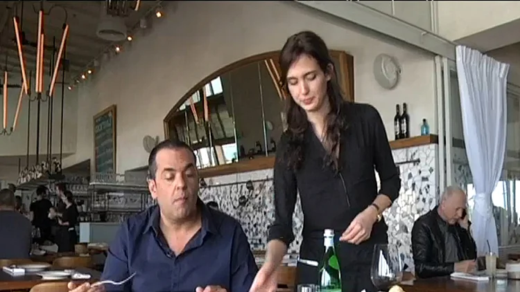 ניב גלבוע במסעדת טורקיז