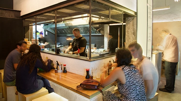 מסעדת גו נודלס