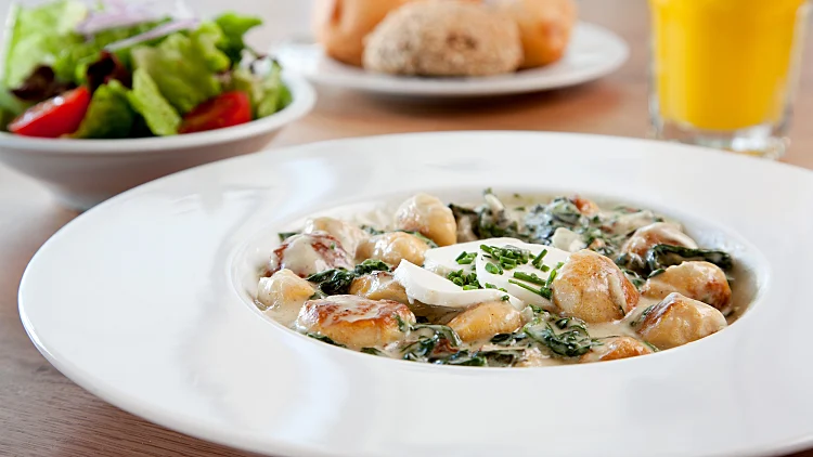 אגס בולס - בנדיקט