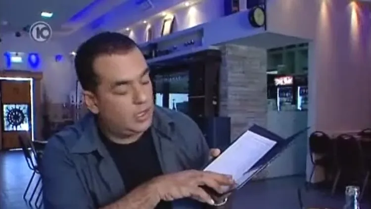 ניב גלבוע במסעדת דגים דגים בבאר שבע