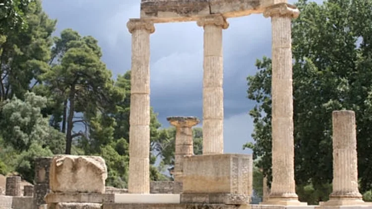 עתיקות בחצי האי פולפונס שביוון