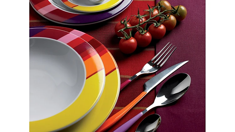 סט סכו"ם של בוגטי