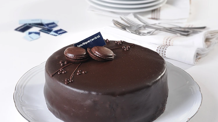 טיפון שוקולד, בוטיק סנטרל