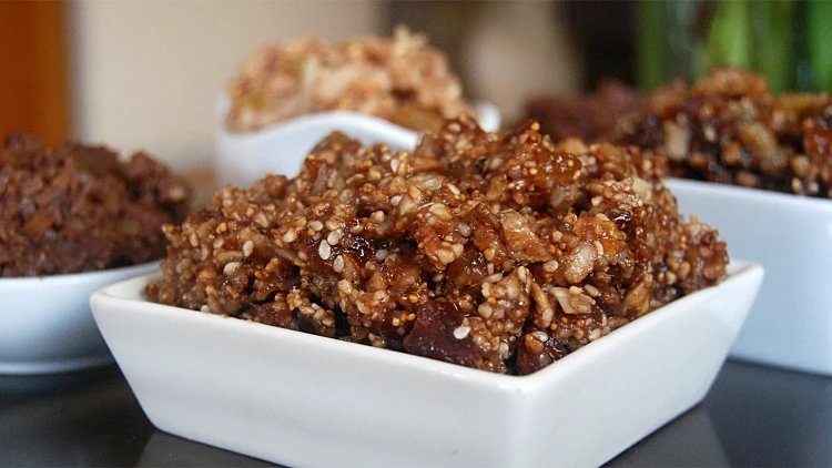 מפגש עדות: מתכוני חרוסת לפסח