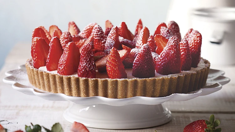 סוף עונה: מתכון לפאי תותים ללא אפייה