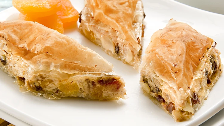 בקלאווה חלבית עם תבלינים של השף ברק חי-חורש מטרה