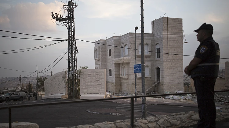 חומת ההגנה שנבנתה בירושלים בין ג'בל מוכבר לארמון הנציב