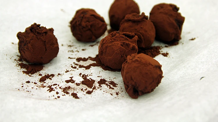 הכנת טראפלס דבש