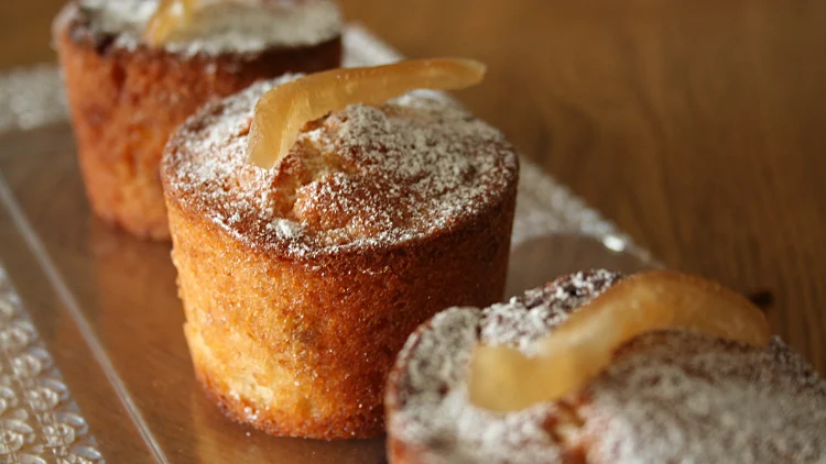 מאפינס תפוז ושוקולד לבן