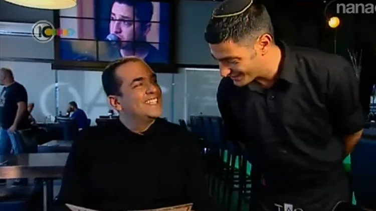 ניב גלבוע מבקר במסעדת תאו