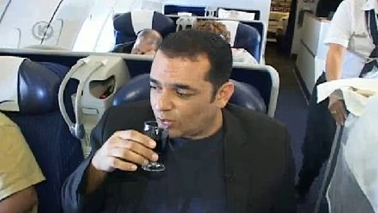 ניב גלבוע במטוס אל על