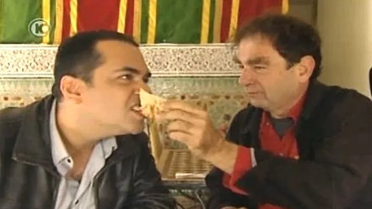 ניב גלבוע מבקר במסעדת אל מגרב