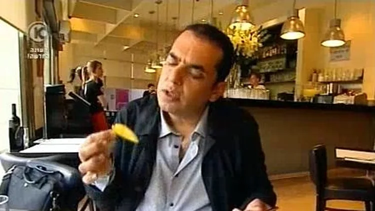 ניב גלבוע מבקר במסעדת זולה