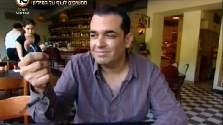 ניב גלבוע מבקר במסעדת מו ומו