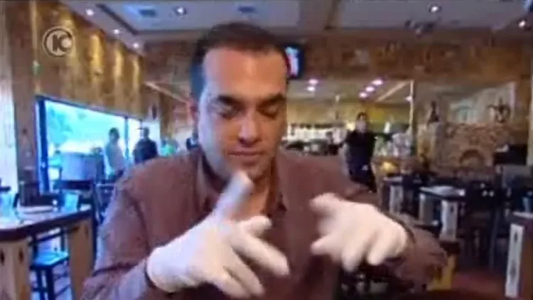 ניב גלבוע במסעדת פטרה