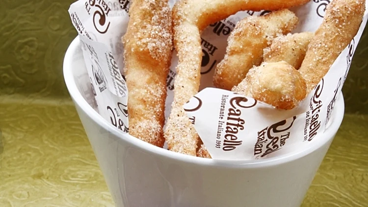 מתכון לבומבלינו • סופגניות איטלקיות מתוקות