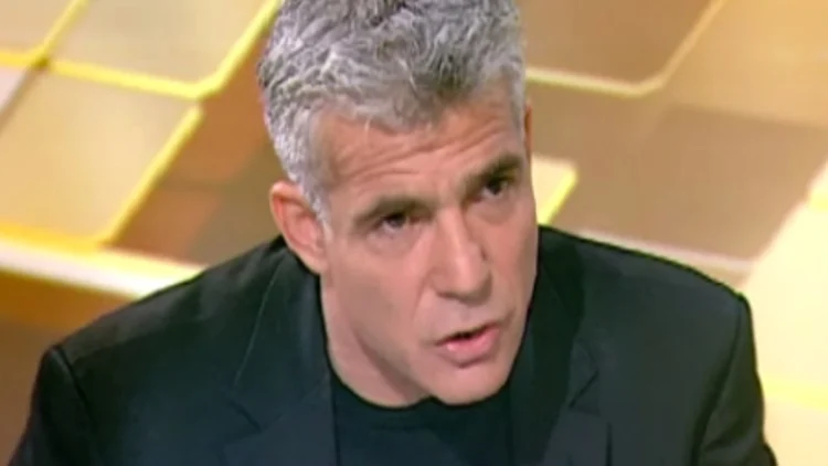 שר האוצר, יאיר לפיד, בראיון באולפן "שישי"