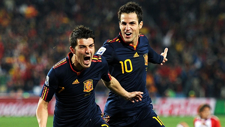 דויד וייה חוגג עם ססק פברגאס