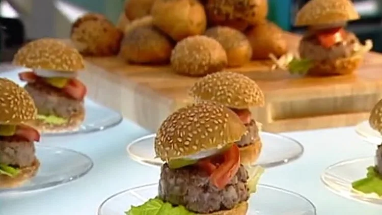 המבורגרים קטנים