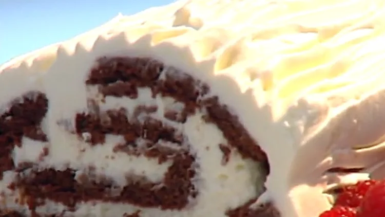 רולדת שוקולד בשחור לבן מתוך התוכנית של אהרוני 10.3.2011