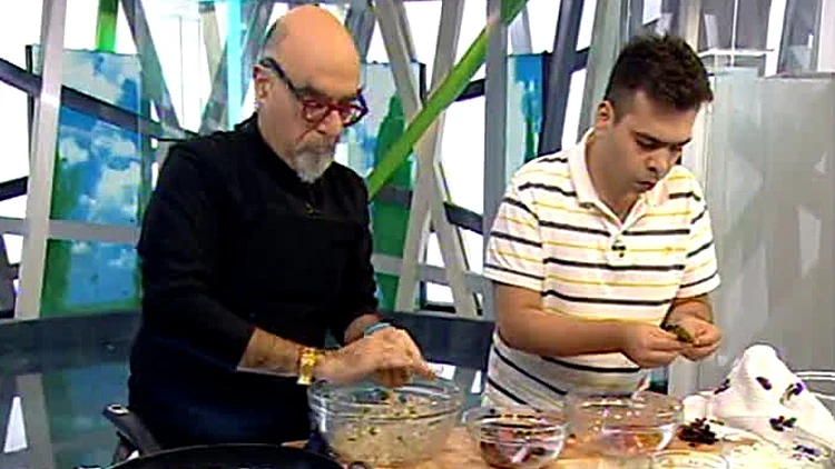 אהרוני עם רפי כהן בתוכנית של אהרוני 2.3.2011