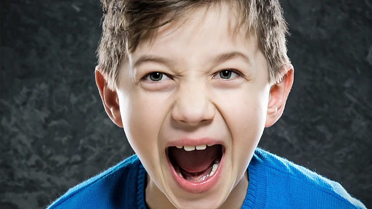 ילד כועס