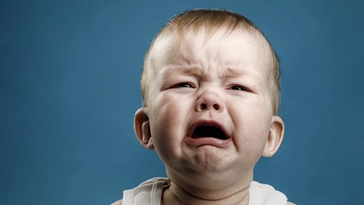 תינוק בוכה