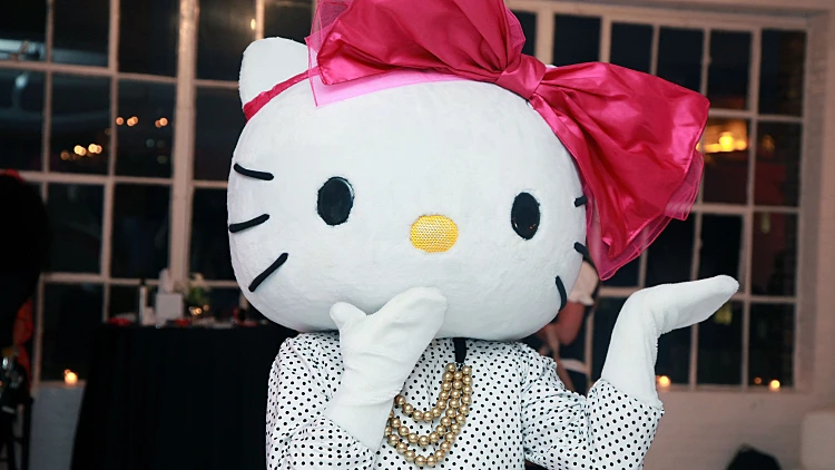 בובת הלו קיטי