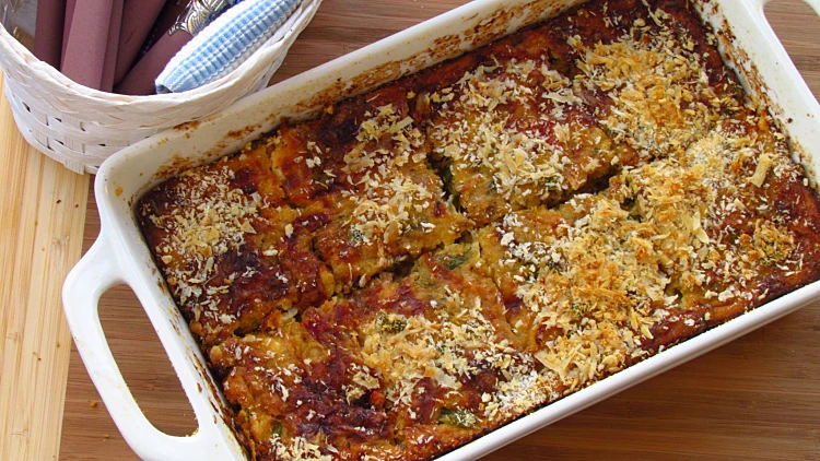 מאפה חצילים, פלפלים וגבינות של חיה דר